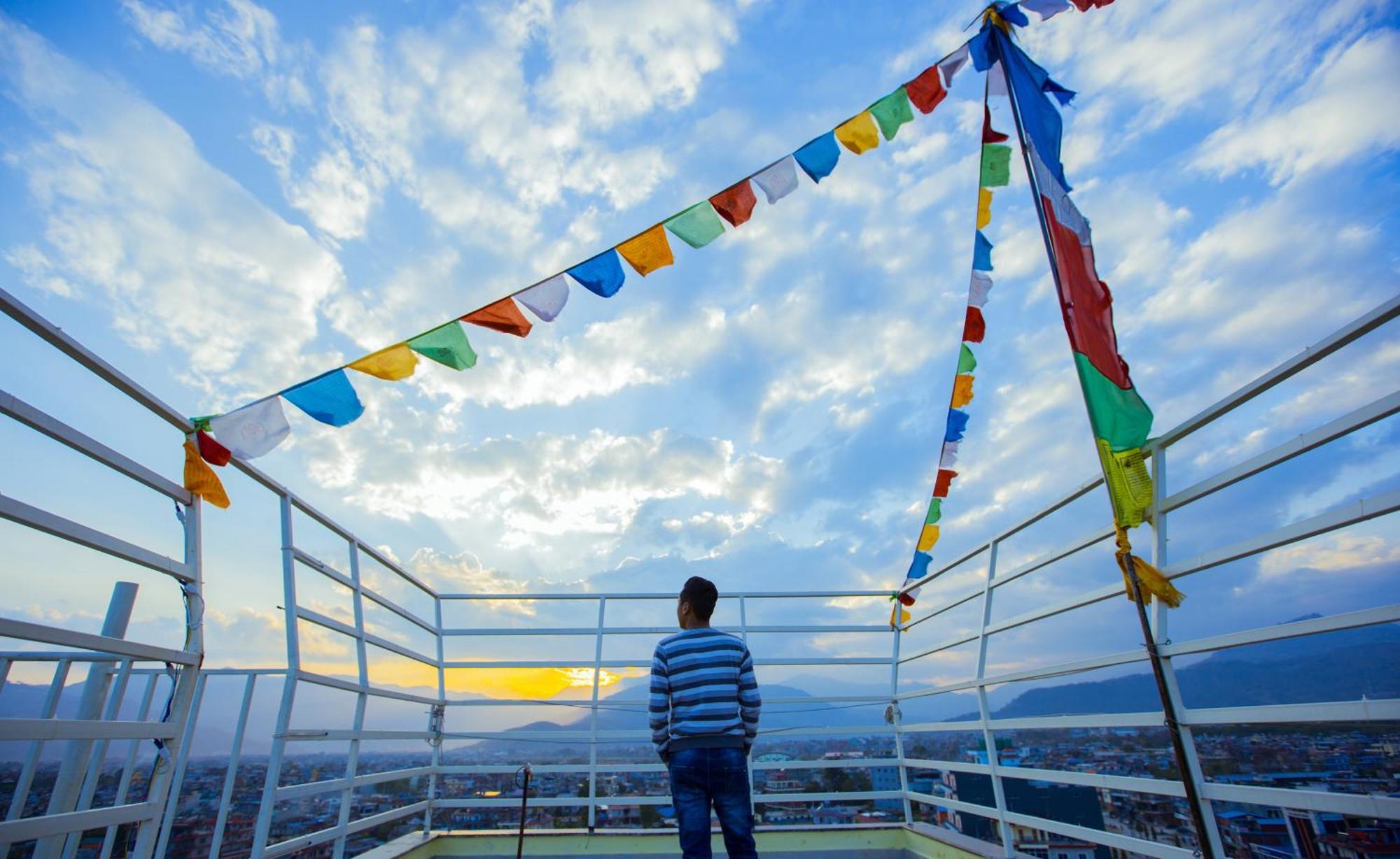 Hotel Task International Pokhara Esterno foto