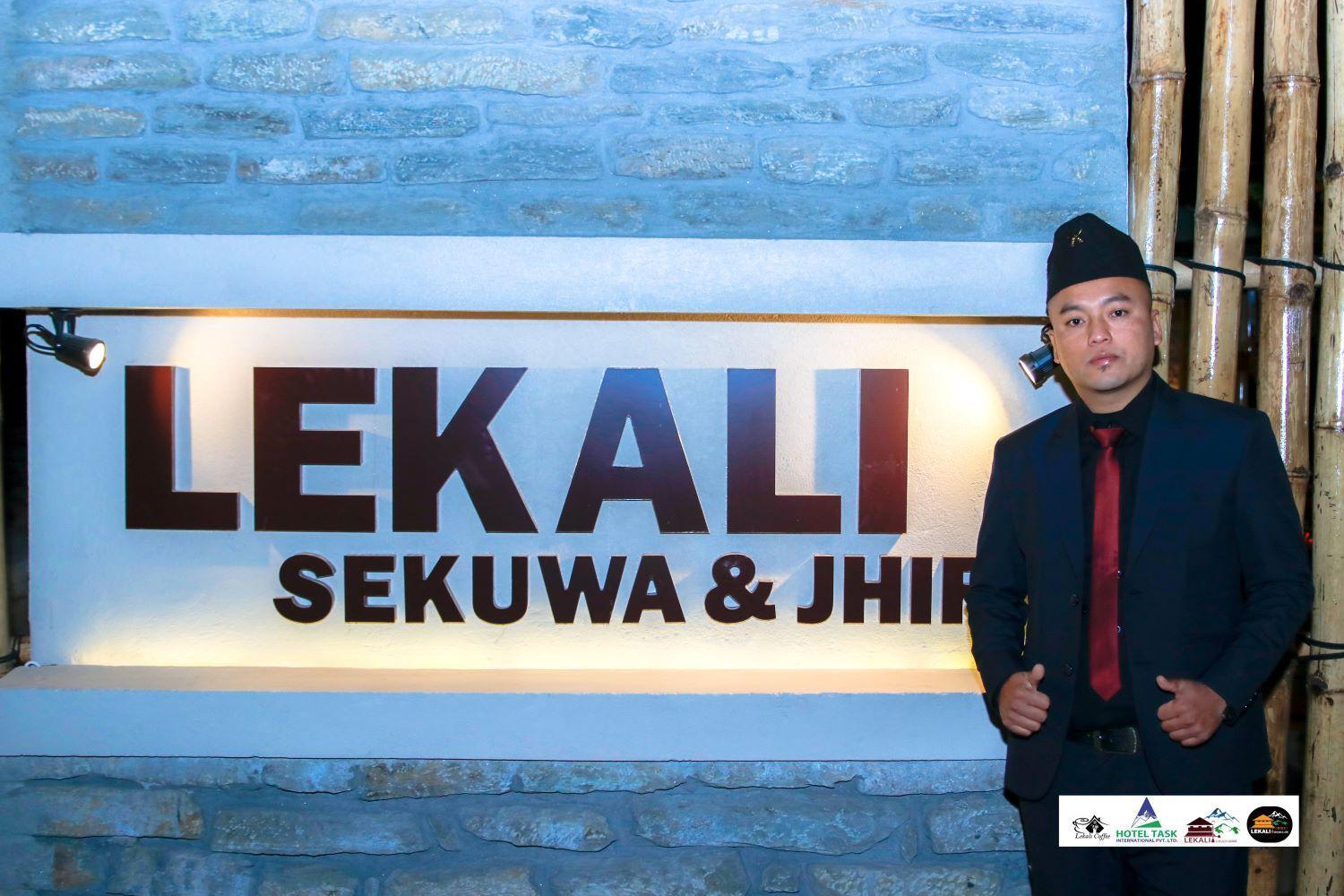 Hotel Task International Pokhara Esterno foto